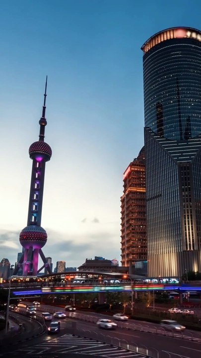 CEO Is Cold To All Spoiled Girl!But Can't Help Loving Genuine Single Mom Who Fix His Car With 1Move!_3