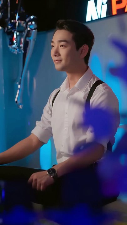 No Woman Dared Touch This Soldier CEO—Until A Betrayed Drunk Girl Stole His First Kiss! Now,He Fell!_3