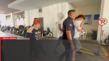 Dua mengaku tak salah khianat lempar mercun dalam restoran