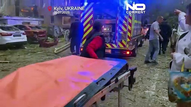 Kijów po ataku – ratownicy walczą o życie rannych