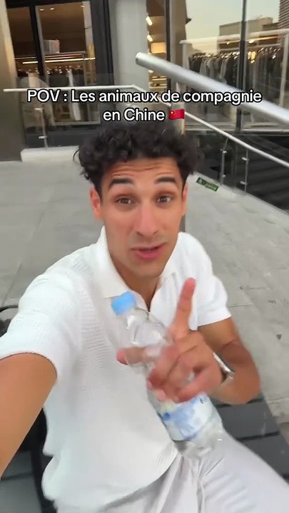 Mais c'est quoi comme animal de compagnie ?? 😭