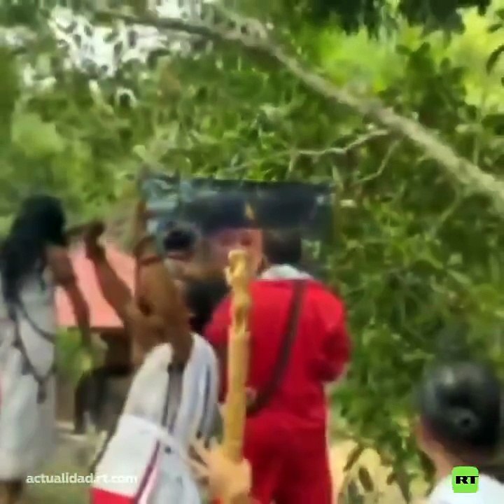 Ritual de muerte de chamanes en Camboya contra un comandante tailandés