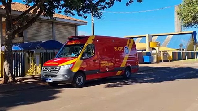 Menina de 5 anos se fere ao bater a cabeça em banco enquanto brincava na escola Municipal Ana Neri