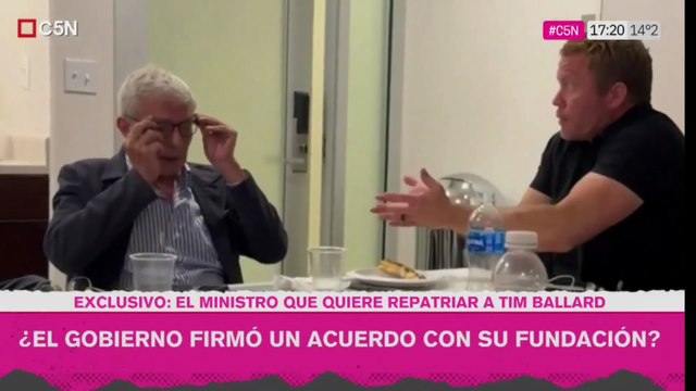Una grabación mostró al ministro de Justicia ofreciéndose como gestor de un exagente de inteligencia de EEUU,