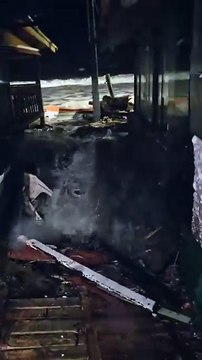 Maré alta destruiu restaurantes tradicionais de Florianópolis