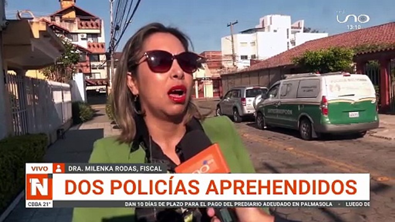DOS POLICÍAS APREHENDIDOS