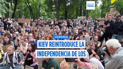 El Parlamento ucraniano aprueba una ley que restablece la independencia de los organismos de control de la corrupción