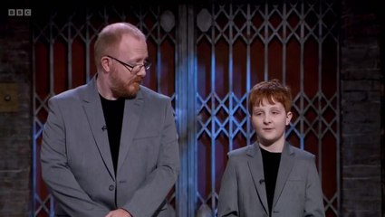 Dragon’s Den: Adorable moment son joins father to pitch sensory-friendly T-shirt