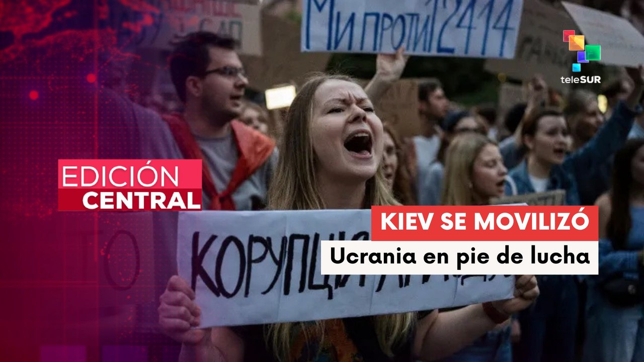 Ucranianos protestan contra reformas que buscan reestructurar organismos anticorrupción