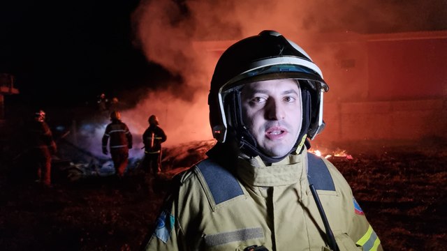 Quando chegamos, a casa já estava completamente tomada pelas chamas diz Corpo de Bombeiros