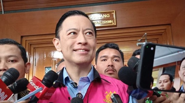 Tom Lembong dan Hasto Segera Bebas, Pakar Hukum: Kasusnya Bermotif Politik