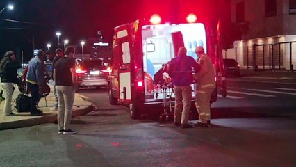 Motociclista é levado ao HU após forte colisão com automóvel  próximo à rodoviária