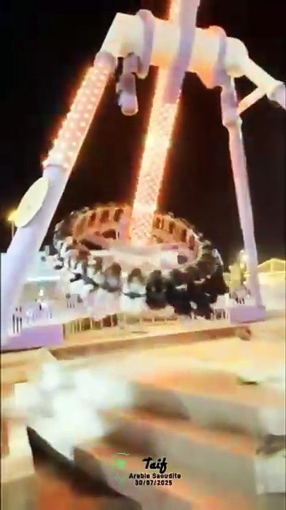 Arabie Saoudite : Les images de l'horreur quand le bras articulé d'un manège à sensation a lâché faisant plusieurs blessés dans un Parc d'attractions à Taïf
