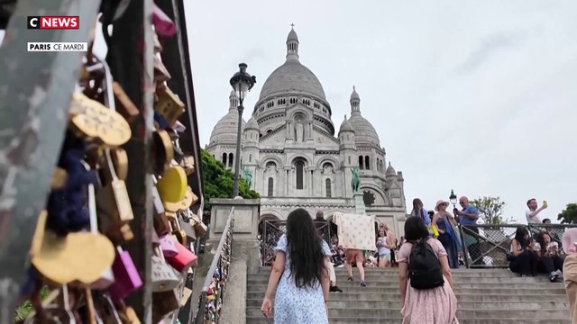 «Ça en devient invivable» : les habitants de Montmartre excédés par le surtourisme