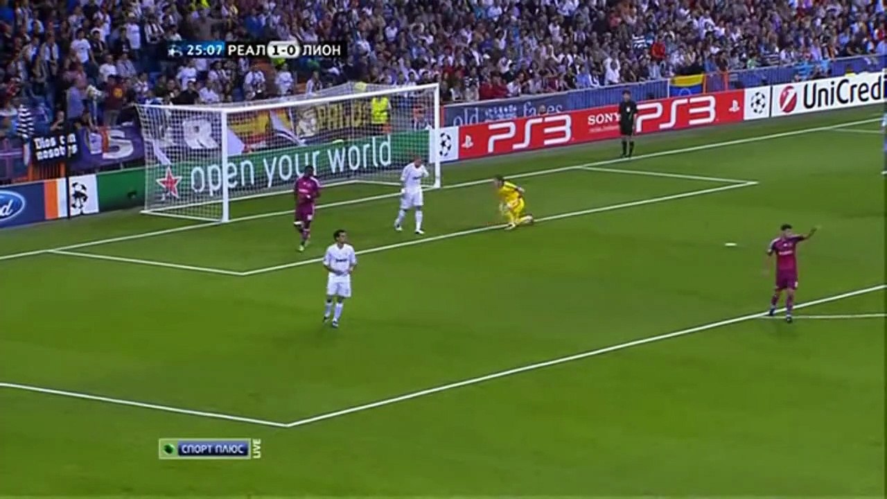 18/10/2011 Real Madrid- Olympique Lyonnais (4-0) Champions League