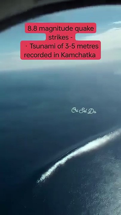 Tsunami waves hit Kamchatka Tsunami waves hit Kamchatka near Russia after a massive 8.8 magnitude earthquake shook off the coast #Russia #tsunami #earthquake  #hottrend #trendingnow #contentcreator