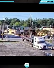 25Most Unbelievable Road Moments Caught on Camera