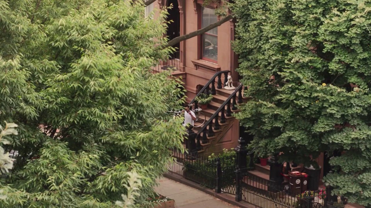 Love, Brooklyn Trailer OV