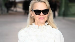 Pamela Anderson e Liam Neeson, scoppiato l'amore?