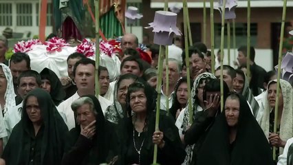 Eduardo sigue con la idea de ingresar al mercado negro de las esmeraldas