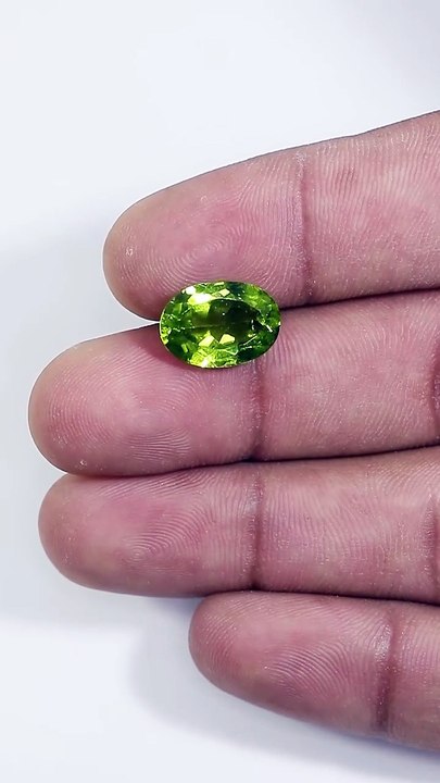 Peridot Stone: The Gem of Light and Positivity