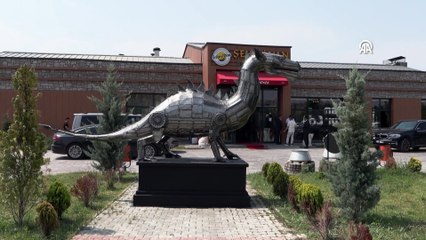 Van Gölü Canavarı heykeli 350 bin liradan satıldı