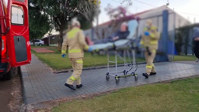 Idosa de 86 anos é socorrida pelo Siate após queda em residência no Bairro Universitário