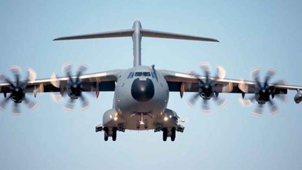 "Imponerande! 🎬 Jungfruflygning för Indonesiens FÖRSTA A400M i Sevilla – du kommer inte tro dina ögon!"