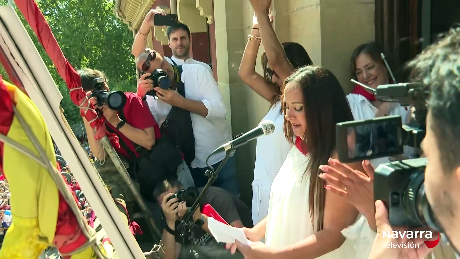 El pueblo gitano prende la fiesta en Estella-Lizarra