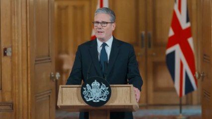 Starmer slumps in Midlands as Farage gains ground