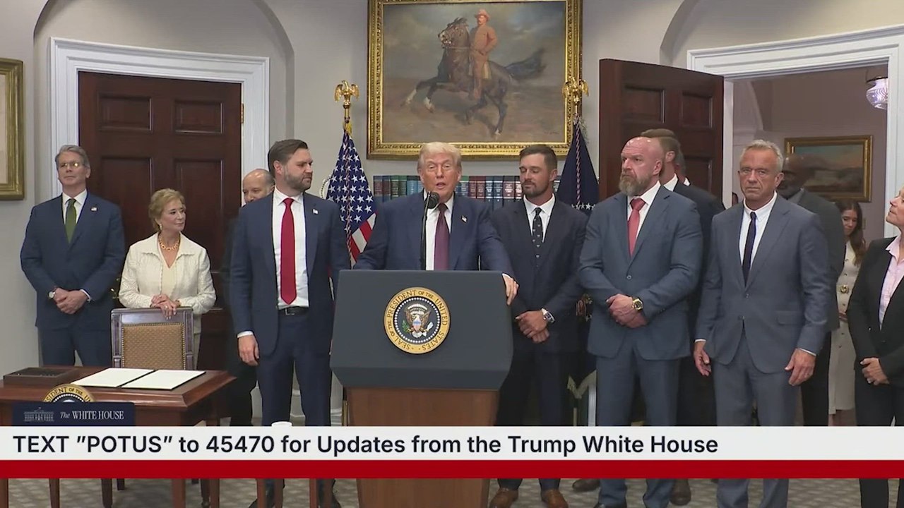 Trump impone aranceles con un mínimo generalizado del 10%