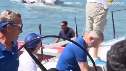 El susto del día: un mástil casi golpea al rey Felipe VI