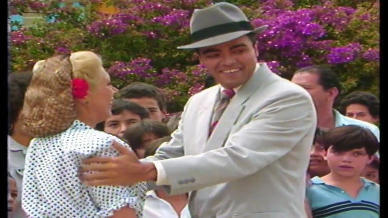 Jesús Abel regresa a su pueblo trece años después