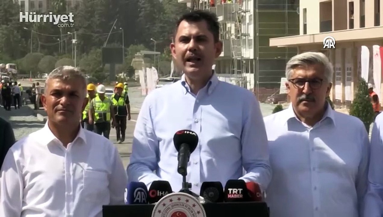 Bakan Kurum: 66 bin 406 konut hak sahiplerine teslim edildi