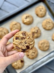 Mes Cookies Parfaits Chewy et Croustillants | Recette avec Pépites de Chocolat Noir, au Lait & Noix