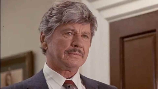 Protection rapprochée Bande-annonce VO