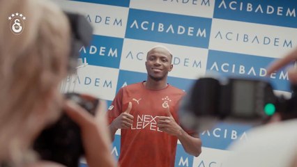 Galatasaray'ın yeni transferi Osimhen, sağlık kontrolünden geçti