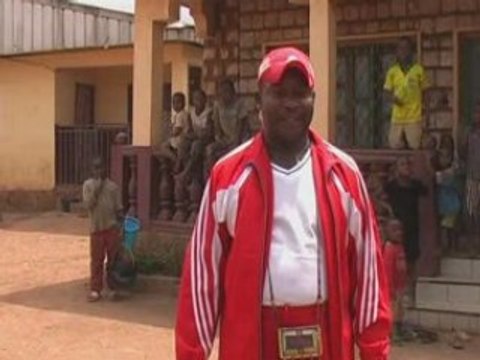 Moise le coach - le chantier production - cameroun 2007