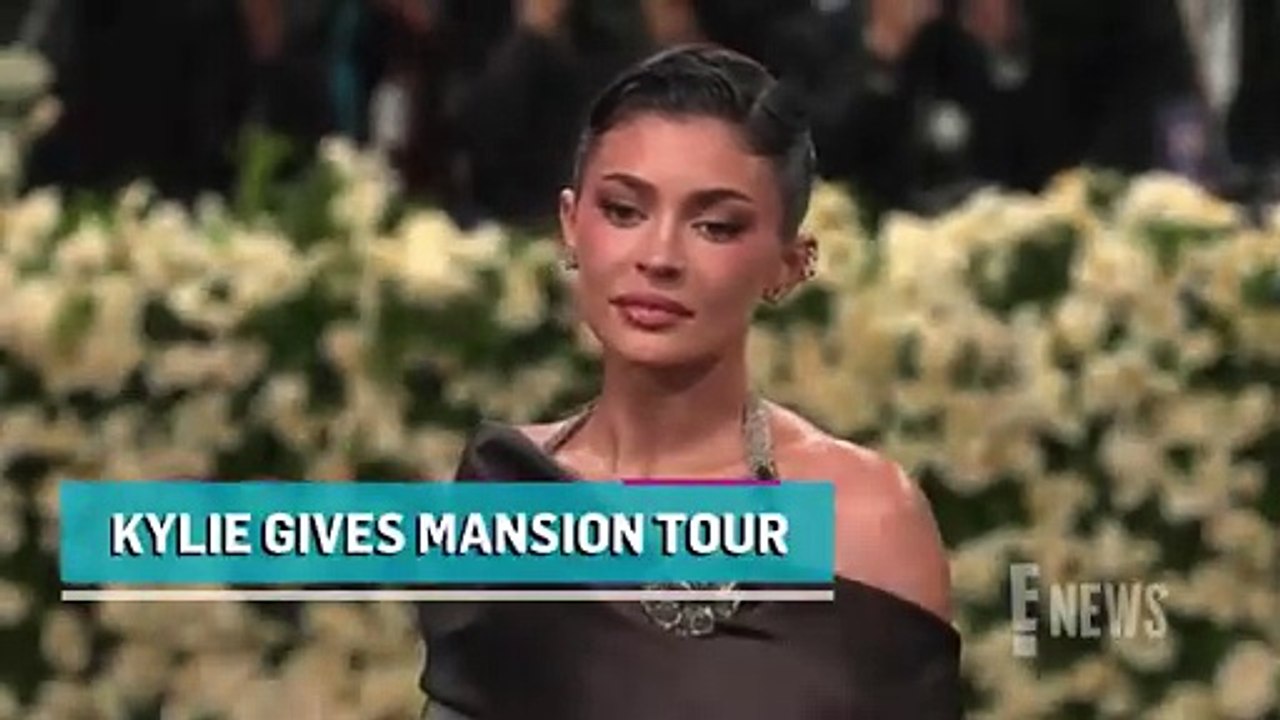 Kylie Jenner Gives a Tour of Kris Jenner’s Extravagant Mansion