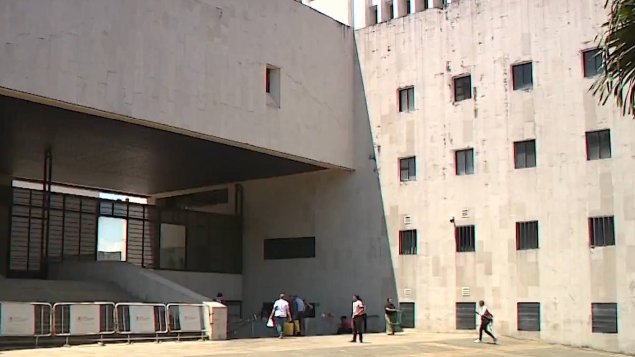 Ascensor se desplomó desde el piso 13 del Palacio de Justicia en Cali: hubo jueces heridos