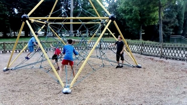 Petit défis dans le parc avec mes potes le 03/08/17 - Lunéville