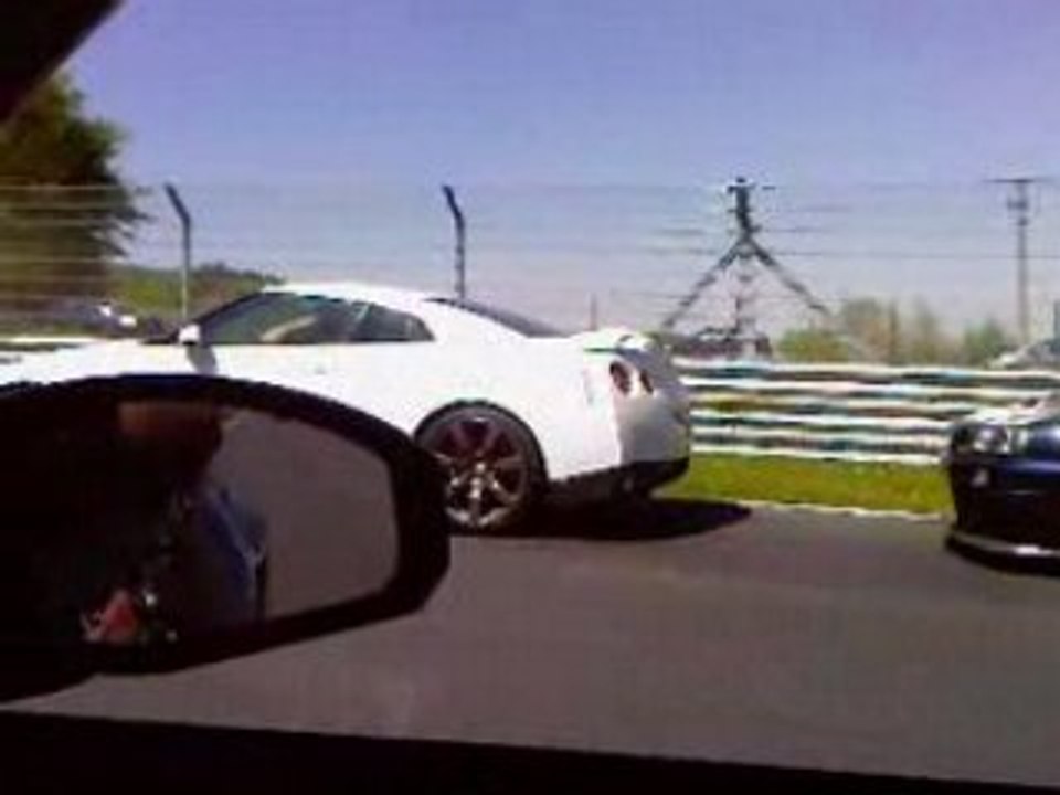 GTR fait la queue au Nurb