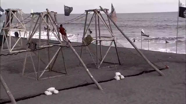 45. ¡Capitanes a la arena! Tres titanes luchan por 20 millones de pesos