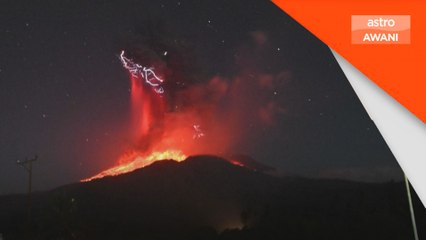 Gunung Lewotobi Laki-Laki di Indonesia meletus lagi