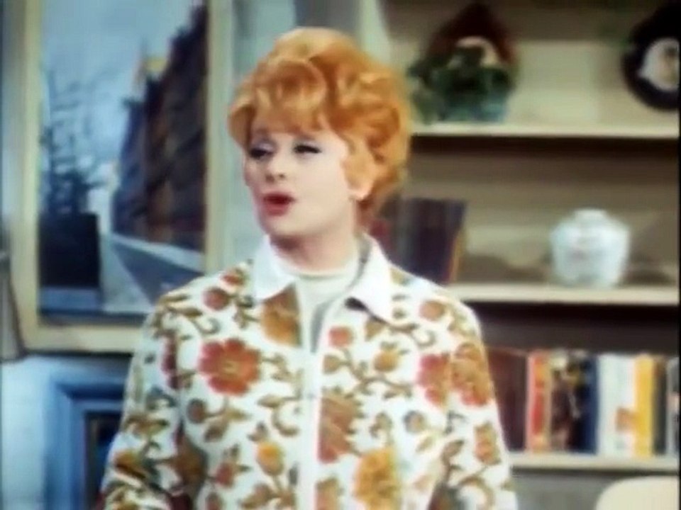 The Lucy Show - LUCY MEETS SHELDON LEONARD