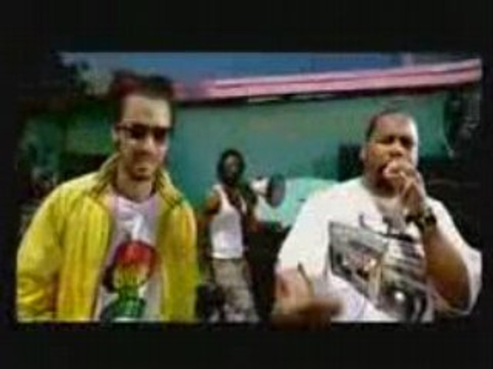 C' est de l' or  FAF LARAGE featuring TAÏRO