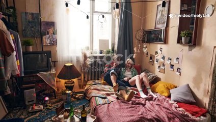 “Kya koi hai jo bina judge kiye sunta hai? | FeelyTalk App”