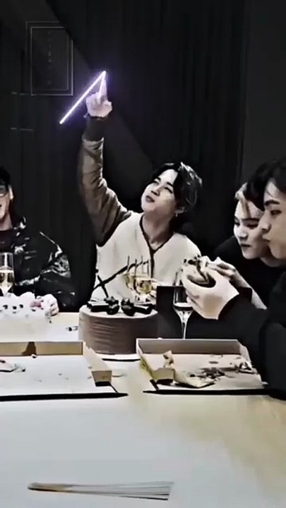 🥺🐤#shorts#bts#btsshorts#btsarmy#jimin(360p)