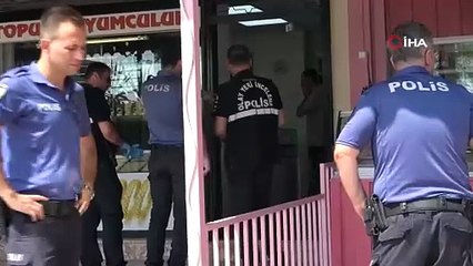 Elinde bıçakla girdiği kuyumcudan 18 adet bileziği alarak kaçtı