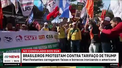 Brasileiros protestam contra tarifaço de Donald Trump